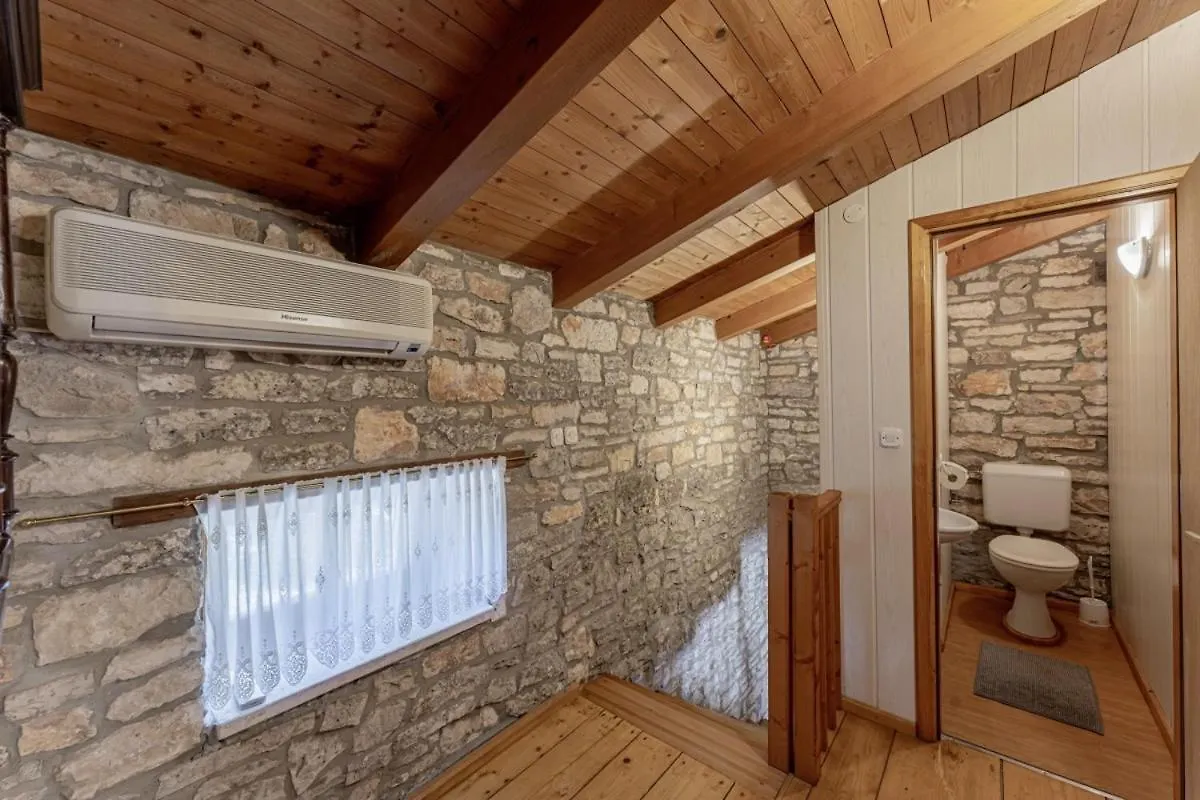 Picanci In Bibici Svetvincenat Holiday home